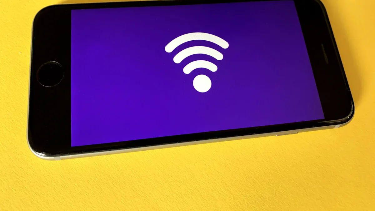 Preparing for Your 5G Portable Router Installation